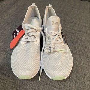 Brand New Women's New Balance Running Shoes